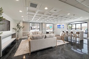 Oakfield Hotel & Suites, Ascend Hotel Collection