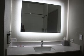 Holiday Inn Express Hotel & Suites Shamrock North by IHG