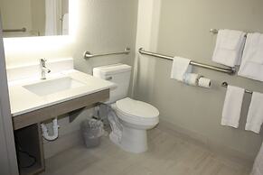 Holiday Inn Express Hotel & Suites Shamrock North by IHG