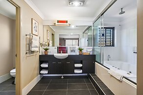 Platinum International