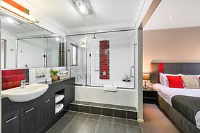 Platinum International