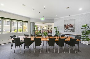 Platinum International