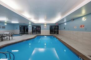 Holiday Inn Express Rochester South - Mayo Area by IHG