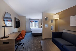 Holiday Inn Express Rochester South - Mayo Area by IHG