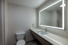 Holiday Inn Express Rochester South - Mayo Area by IHG
