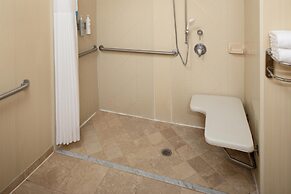 Hampton Inn & Suites Mystic