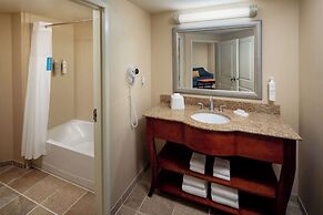 Hampton Inn & Suites Mystic