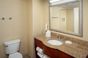 Hampton Inn & Suites Mystic