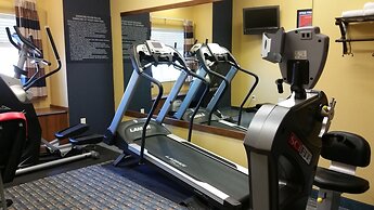 Microtel Inn & Suites by Wyndham Kearney
