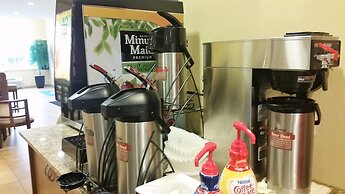 Microtel Inn & Suites by Wyndham Kearney