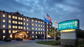 Staybridge Suites Milwaukee Airport South by IHG