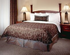 Staybridge Suites Milwaukee Airport South by IHG