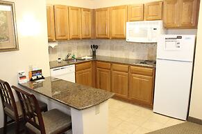 Staybridge Suites Milwaukee Airport South by IHG