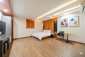 Incheon Airport Hotel June