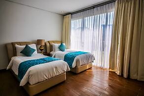 Thunderbird Resorts - Poro Point