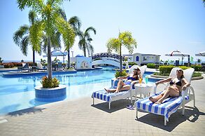 Thunderbird Resorts - Poro Point