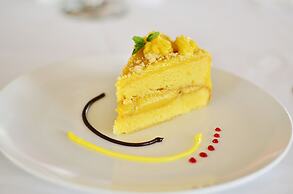 Thunderbird Resorts - Poro Point