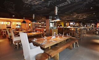 Mama Shelter Paris East