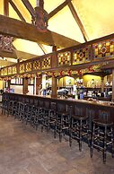 The Horseshoe Inn