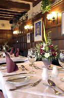 The Horseshoe Inn