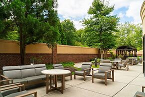 Courtyard by Marriott Richmond North