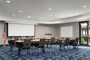 Courtyard by Marriott Richmond North