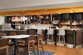 Courtyard by Marriott Richmond North