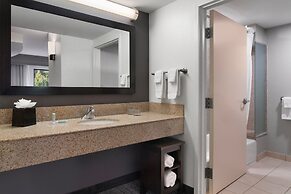 Courtyard by Marriott Richmond North