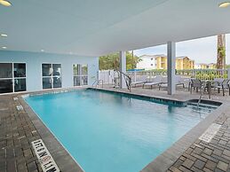 Holiday Inn Express & Suites Lakeland North - I-4 by IHG