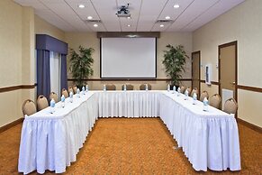 Holiday Inn Express & Suites Lakeland North - I-4 by IHG