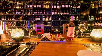 Mana Island Resort & Spa