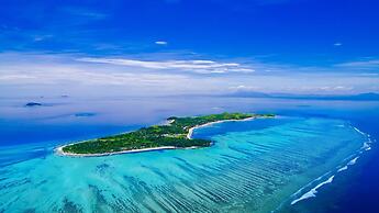 Mana Island Resort & Spa