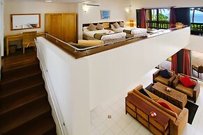 Mana Island Resort & Spa