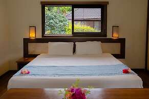 Mana Island Resort & Spa