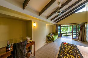 Mana Island Resort & Spa