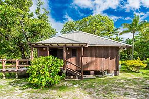 Mana Island Resort & Spa