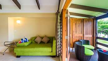 Mana Island Resort & Spa