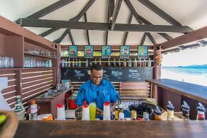 Mana Island Resort & Spa