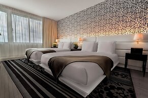 Mondrian South Beach