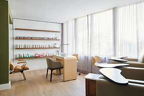 Mondrian South Beach