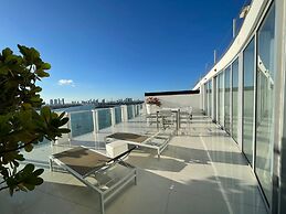 Mondrian South Beach