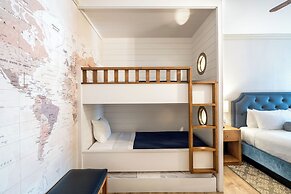 Fulton Steamboat Inn