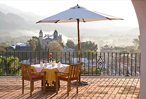 Posada del Tepozteco - Hotel & Gallery