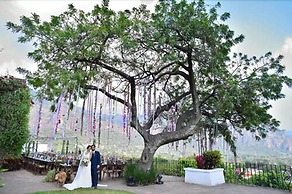 Posada del Tepozteco - Hotel & Gallery