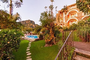 Posada del Tepozteco - Hotel & Gallery