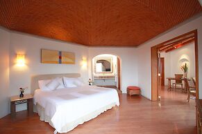 Posada del Tepozteco - Hotel & Gallery