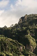 Posada del Tepozteco - Hotel & Gallery