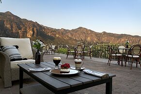 Posada del Tepozteco - Hotel & Gallery