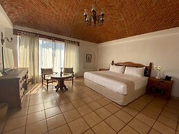 Posada del Tepozteco - Hotel & Gallery
