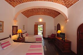 Posada del Tepozteco - Hotel & Gallery